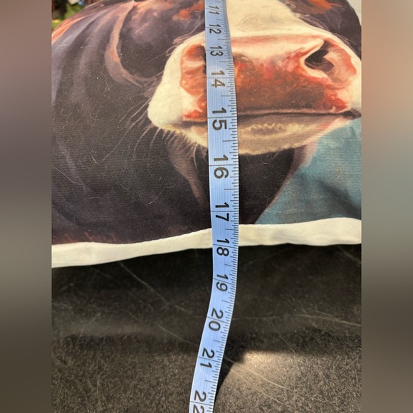 COW PILLOW - Picture 5 of 5